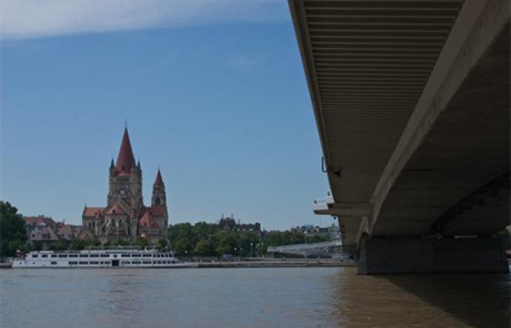Resistente Keime in der blauen Donau