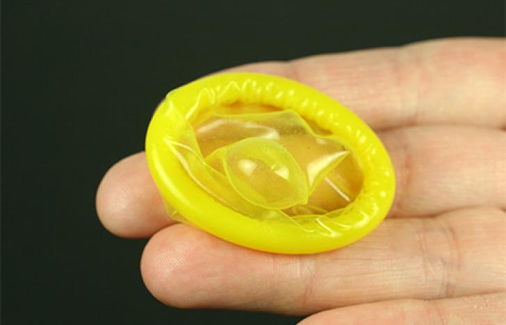 Kondome bestellt, Schwangerschaftstest erhalten